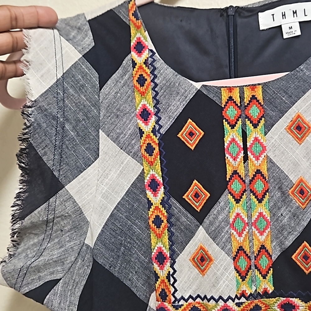 THML Checkered embroidered fringe sleeves dress women's size Medium - Picture 9 of 12